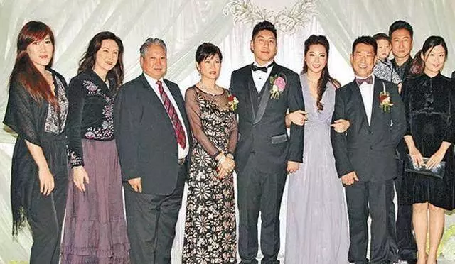 元彪晚年生活,簡直羨煞旁人!怪不得不演電影,原來去頤享天年了