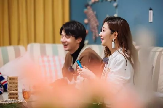 Selina戀情告吹!鮮肉男星坦言「不想繼續約會」直接拒絕 她哽咽「明明是你給我希望」