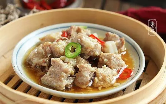 廣東老師傅教你【粵式蒸排骨】最正宗做法,簡單幾步,肉質嫩滑,在家就能做
