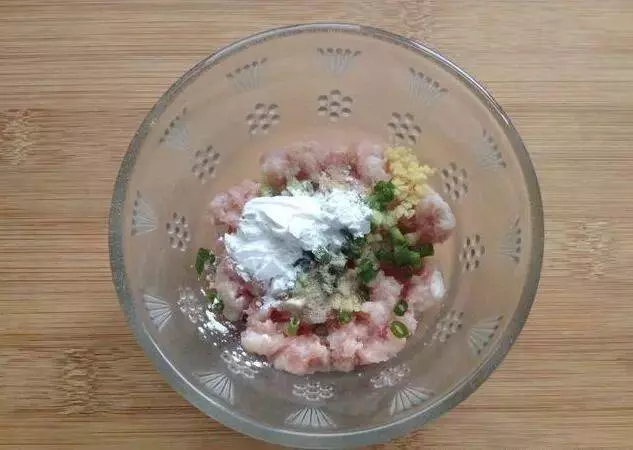 香煎蛋水餃做法簡單又下飯,實在大好吃,關鍵一看就會!!