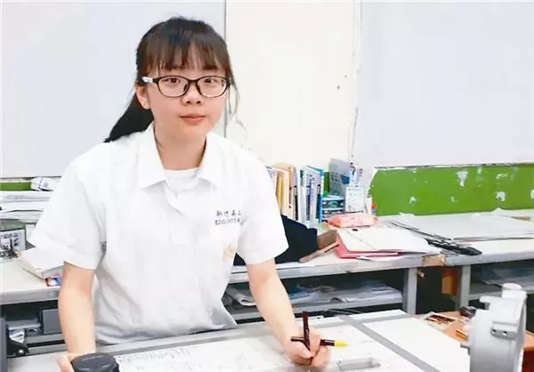 越努力越幸運!高工女全國製圖比賽奪冠,曾經窮到「一週只啃一顆高麗菜」!