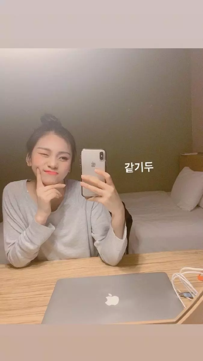 [GFRIEND][分享]190321 春季日巡東京場後影合照來襲能和巴蒂一起度過就是幸福滿滿