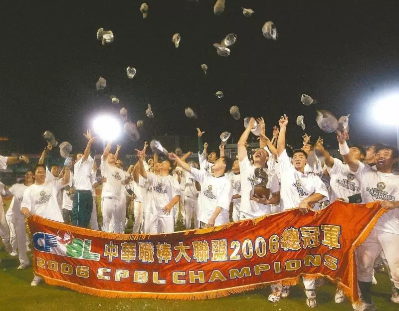 中職17年/大聯盟返台第一人 陳金鋒重磅加盟