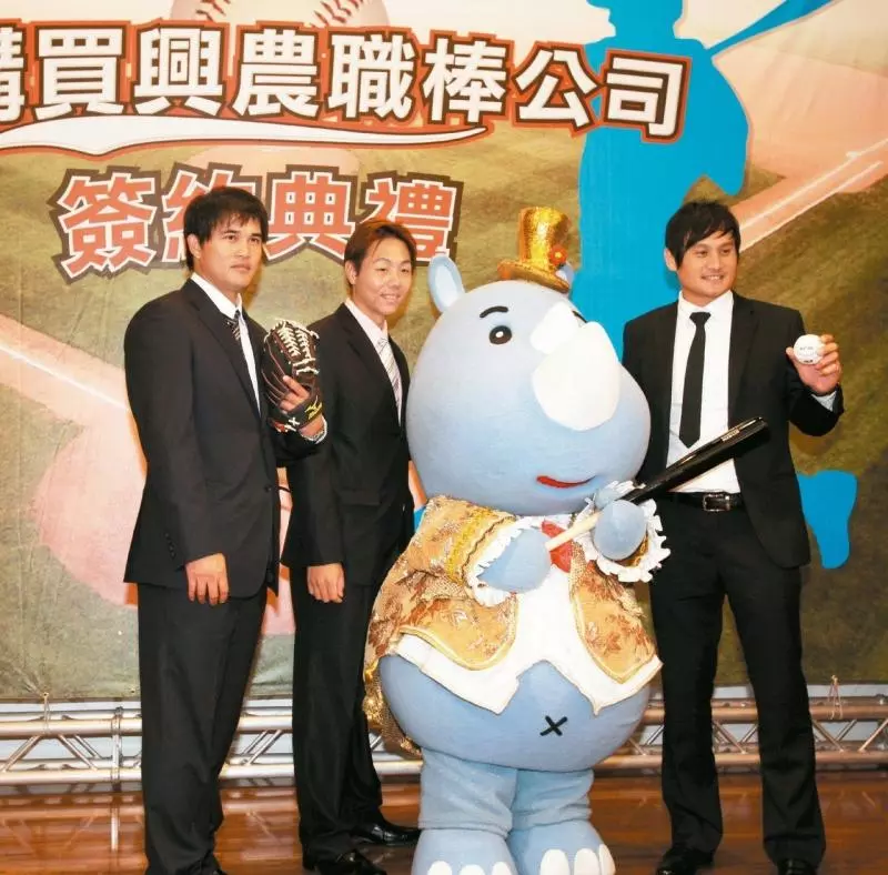 中職23年/為了8萬元 獅、象「演」救援王鬧劇