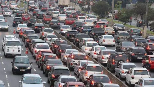 為什麼聰明人再不願意買車了?