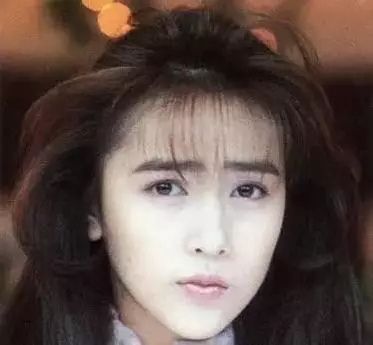 被「男神木村拓哉」寵愛16年不離不棄!來看看她年輕時的照片,就知道啦!!
