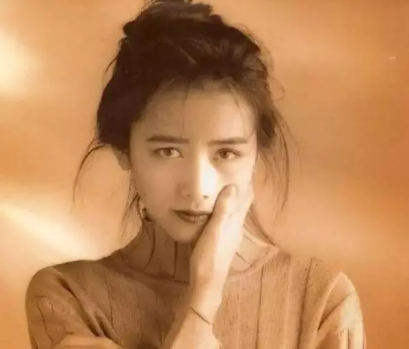 被「男神木村拓哉」寵愛16年不離不棄!來看看她年輕時的照片,就知道啦!!