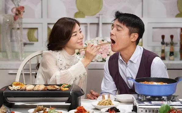 「婆婆,您沒有給我一分彩禮,我家陪嫁二十萬,別指望我做家務」