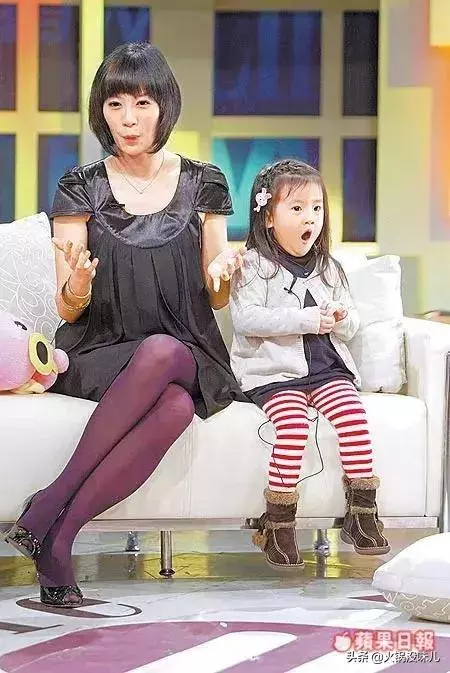 楊冪赴港分家產搶女兒撫養權?網友:她配嗎?