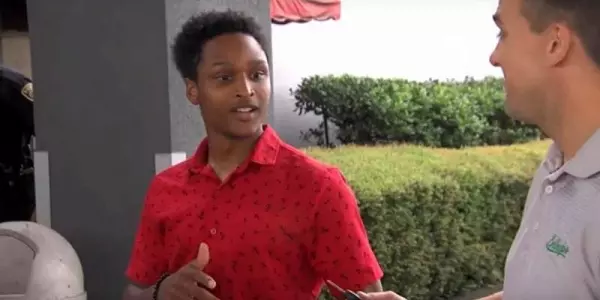 男學生為了去打工,半夜不睡覺走7個小時到公司!老闆知道後感動的送了他一個大驚喜!