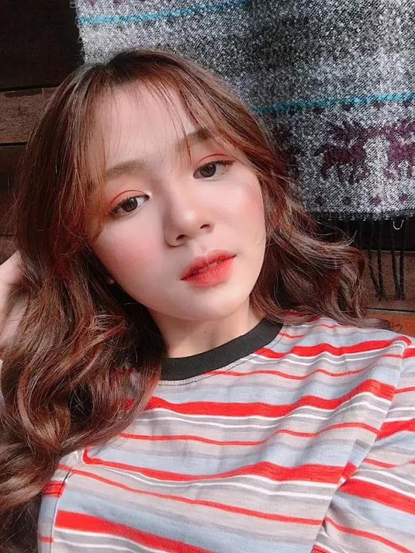 21歲甜美護士累到打瞌睡 網暴動:揪團看診