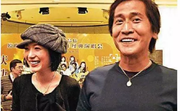 25歲嫁50歲有錢老公!移民美國後生2個孩子,如今她活成這樣!
