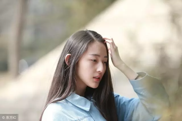 婚後老婆遲遲不肯要孩子,無意中聽到她和岳母的對話,我如夢初醒