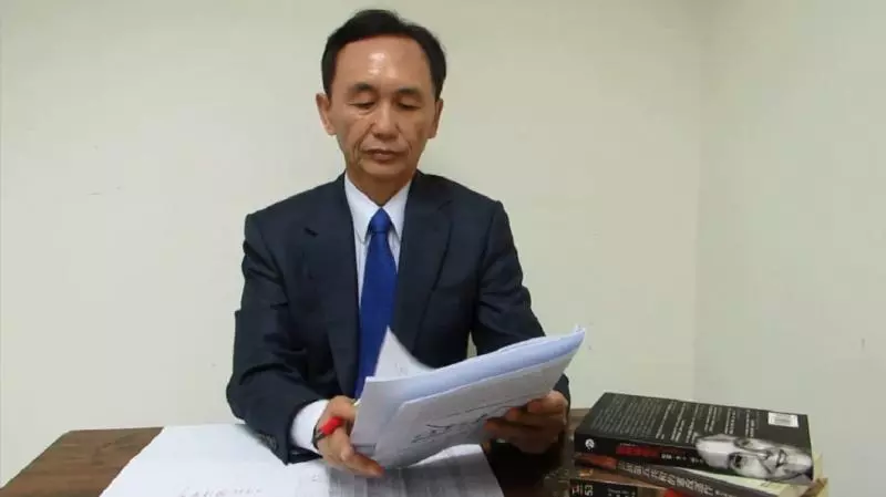 5分鐘火速道歉 吳子嘉:我不是怕郭台銘有錢!