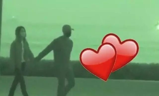 林峰求婚成功了嗎?女友張馨月大曬戒指一臉羞澀!