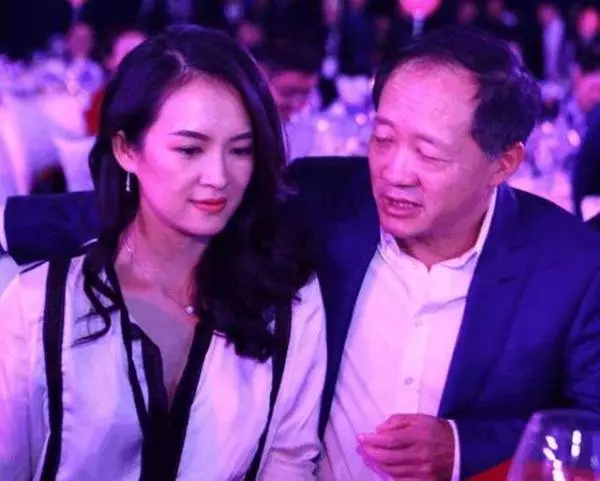 娛樂圈到底有多黑暗?成龍、曾志偉用實際行動告訴你!看到最後一張簡直不能忍
