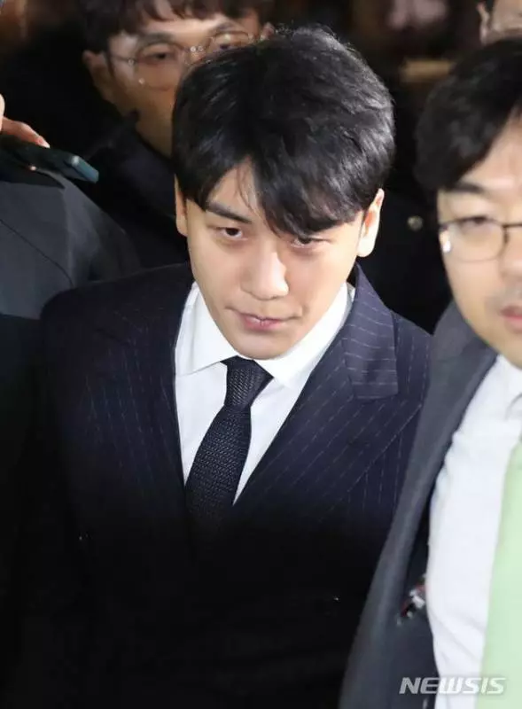勝利夜店失。身水 喝下興奮不能自我,勝利首次承認指控 。開夜店卻註冊餐廳, 勝利首次承認指控