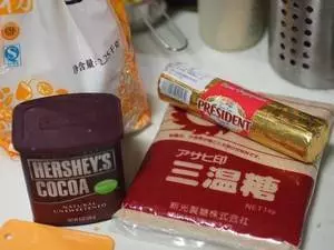 巧克力酥皮泡芙，歡迎大家分享。。。