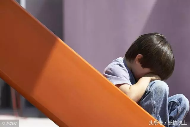 繼母對我非打即罵,16年後她的親生兒子結婚,我心甘情願拿出10萬