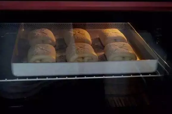 來一款讓人無法抗拒的日式牛奶卷~