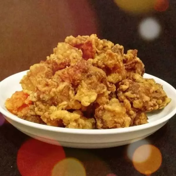 阿嬤用了50年的酥肉配方,慢一秒就夾不到,簡單幾步,新手也能做到0失敗