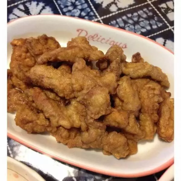 阿嬤用了50年的酥肉配方,慢一秒就夾不到,簡單幾步,新手也能做到0失敗