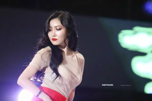 女團成員音樂節目一位,獲獎感言卻提及叔叔,節目中她透露原因!
