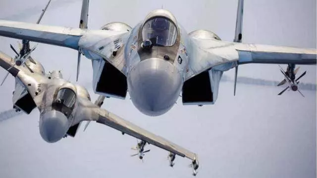 美鐵桿盟友投奔俄羅斯:簽巨額軍火大單,20架中國同款戰鬥機