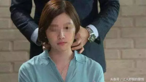 故事:女孩被繼母推進河裡,被大蛇救起,大蛇:我是你母親