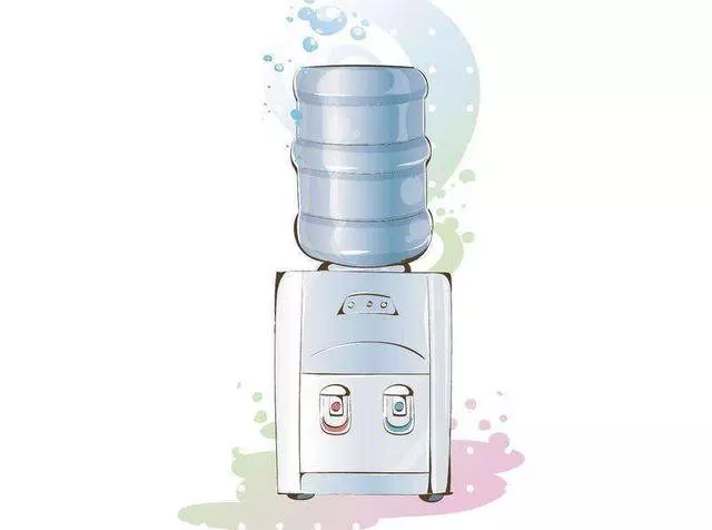 外出時,家用電器的插頭到底要不要拔掉?原來很多人都做錯了