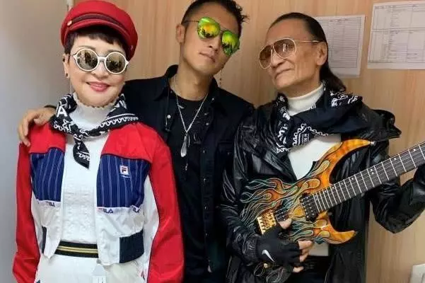 張柏芝首曬4個月「小王子」近照,像極了母親,晚上更是親自照顧