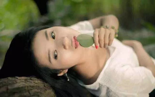每月給婆婆兩千盡孝,回家探望看到婆婆咳嗽,我決定再不給一分
