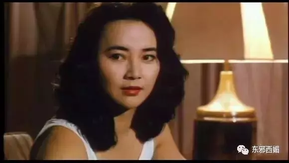 前任黑幫大佬,現任國外坐牢,她的情史也太精彩了吧!