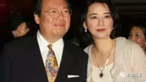 前任黑幫大佬,現任國外坐牢,她的情史也太精彩了吧!