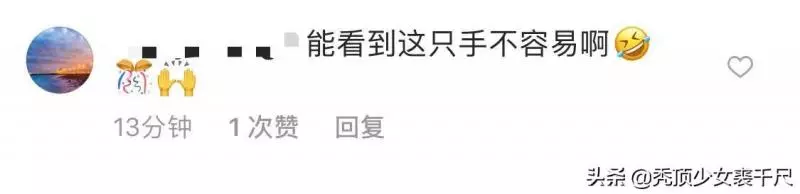 林心如罕見曬娃!親PO「2歲小海豚照片」,背後摟肩霍建華閃翻!