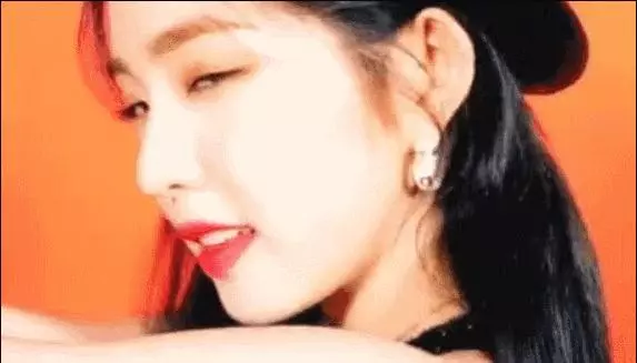 韓網熱議,每天都是新的傳奇,比今天更好看的是明天的她!