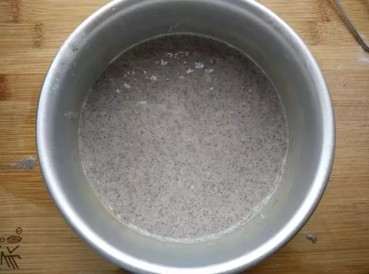 不用麵粉不用烤的「蛋糕」,鬆軟又香甜,熱量更低,吃了不上火~