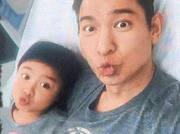 劉德華女兒近照曝光,難怪一直不願意公開女兒的長相,網友:劉天王的基因果然不是假的~
