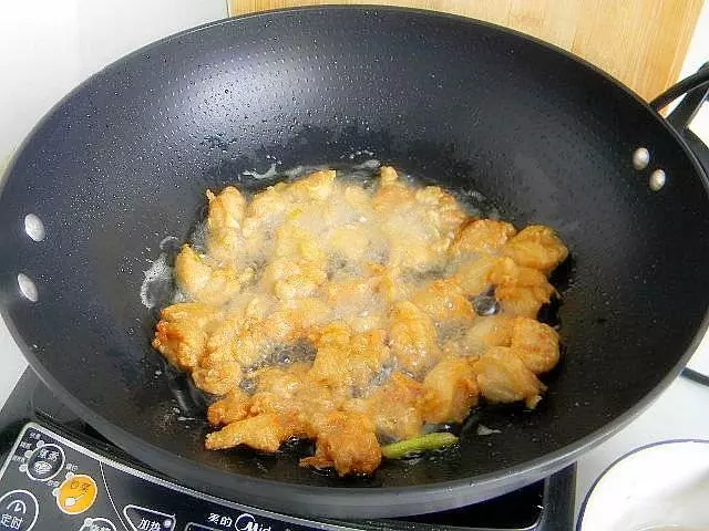 教你鹽酥雞的家常做法,方法簡單,外酥里嫩吃不夠!!