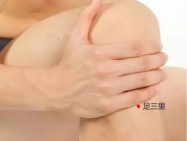 濕氣大、總抑鬱、身上癢都是雨水惹的禍!這樣敲一敲,全身都輕鬆