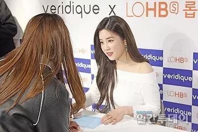 [Apink][新聞]190323 Apink，4月20日舉行出道8週年紀念粉絲見面會！「制定特別計劃」