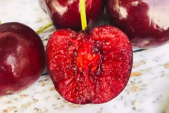 3大水果之爭:鳳梨是菠蘿嗎?美國曾因西紅柿是菜是果打官司