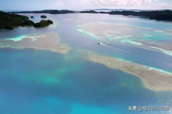 上帝的水族箱,世界七大海底奇觀之首