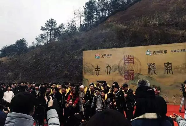 《錦繡未央》續集開機,李沁取代唐嫣與秦昊上演虐戀,劇名也被改
