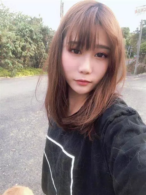 鋼鐵辣妹/左腿截肢感情曾碰壁 年輕正妹自曝現況超感人