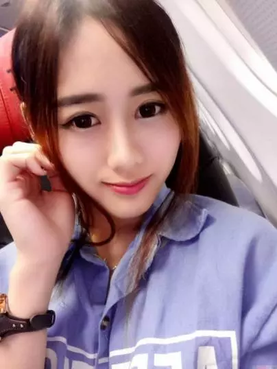 (大馬「)蛇精女」抱怨出街被人Kap....! 上網尋求解決方法卻慘遭網友翻底!網友:「當膩了人類,想變外星人?」
