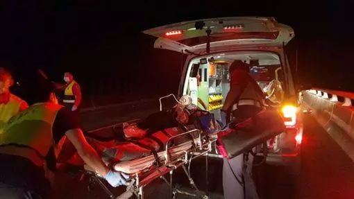 (恐怖車禍) 比丘撞死夫妻!淚揭悲慘家庭「子幼母病兄罹癌」難度日!