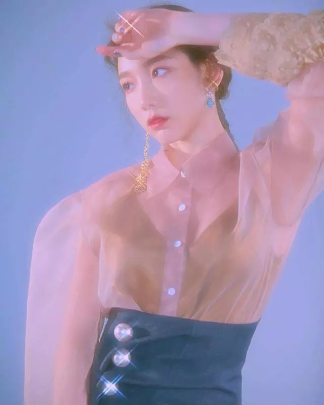 金泰妍新曲將上架,吹爆泰妍四季般音色和顏值,希望快點到來