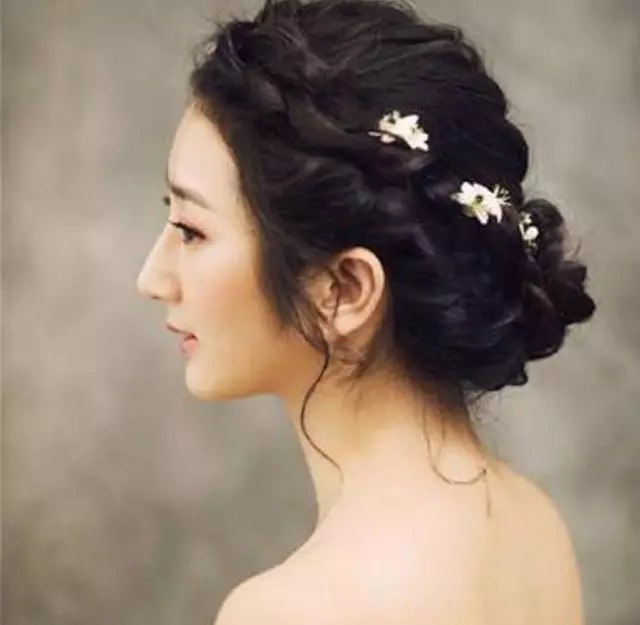 再嫁婚嫁小我5歲的老公, 新婚當晚他做的事, 嚇得我想離婚!