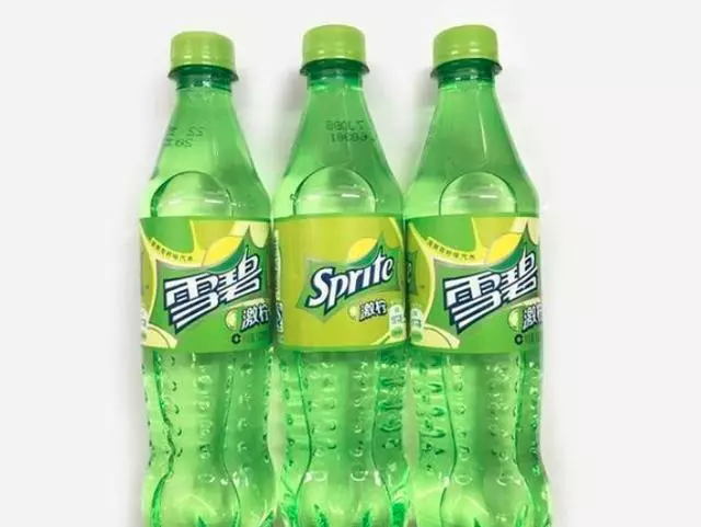 雪碧有過「5種」口味,前四種因難喝被迫停產,全喝過的奔三奔四